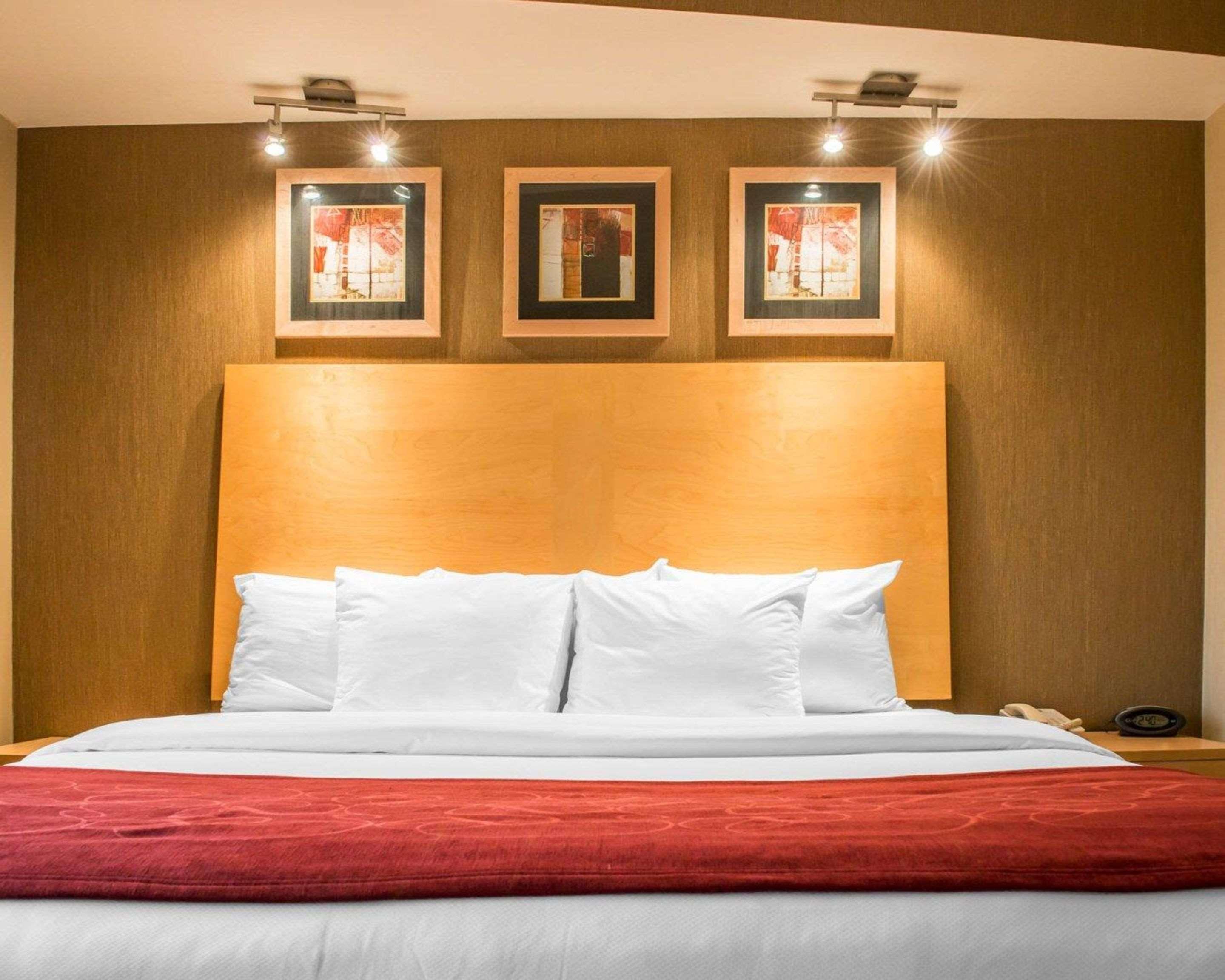 Comfort Suites Monroeville Exteriér fotografie